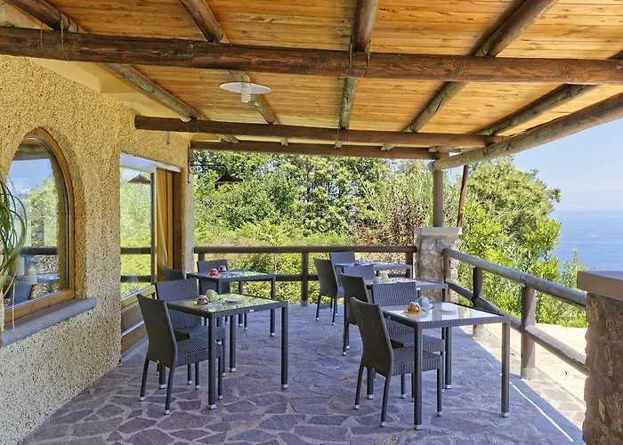Pera Di Hotel