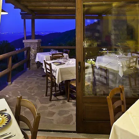 Pera Di Farm stay *