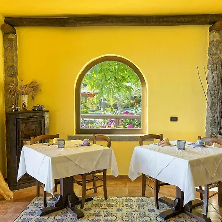 Farm stay Pera Di *